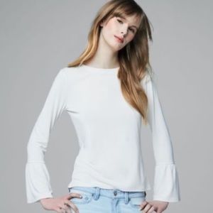 Abercrombie white top with flare sleeves
